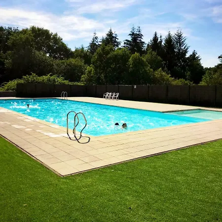 Dakota - Jacuzzi, Zwembad, Playstation *