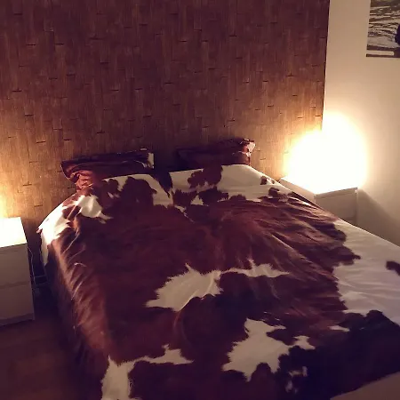 Dakota - Jacuzzi, Zwembad, Playstation