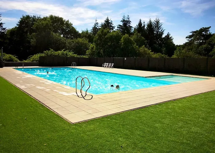 Dakota - Jacuzzi, Zwembad, Playstation *